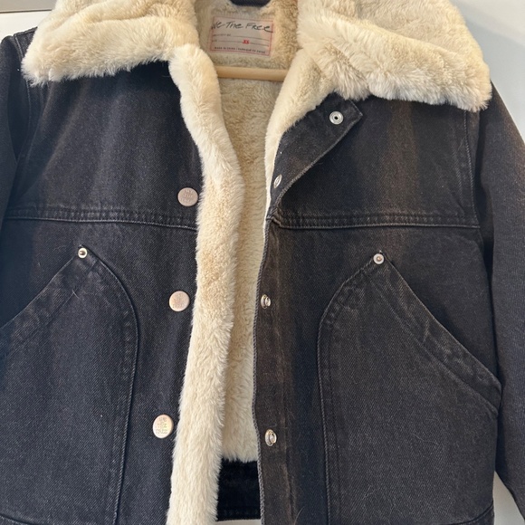 NWOT Tia Cozy Denim Jacket - Picture 6 of 11